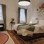 B&B Monastery Garden Bistro & 4*