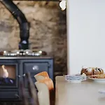 Oda ve Kahvaltı Monastery Garden Bistro & 4*