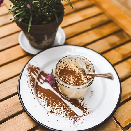 Bed & Breakfast Monastery Garden Bistro&rooms Český Krumlov