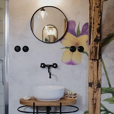 Monastery Garden Bistro&rooms 4*