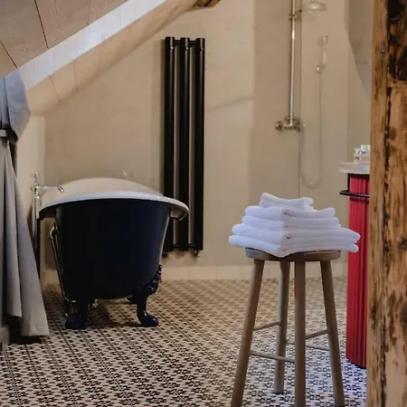 Monastery Garden Bistro & 4* Cesky Krumlov