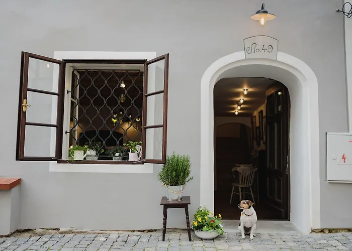 Monastery Garden Bistro & Отель типа 